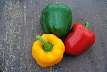 peperone, peperone rosso, peperone giallo, peperone verde, frutta, speziato, gusto, peperoncino, vitamina