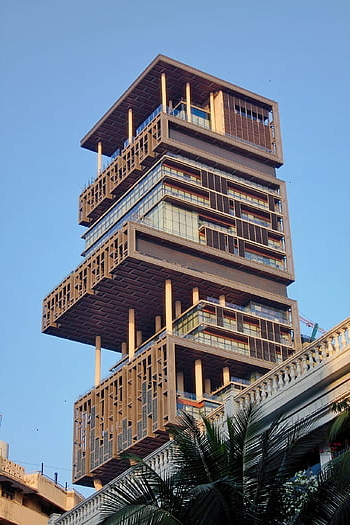 κτίριο antilia, mumbai, Ινδία, στους δρόμους της Βομβάης, ζωή στο δρόμο, ταξίδι, Ασία, κτίρια, αρχιτεκτονική, σύγχρονη αρχιτεκτονική, πόλη