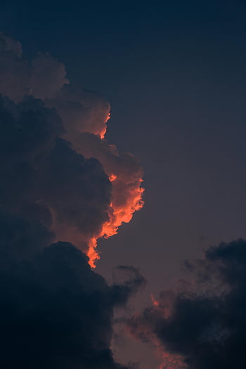 cloudscape, sky, orange hues, dusk, moody atmosphere, beautiful clouds, evening sky, sunset clouds, dramatic sky, twilight clouds, orange clouds