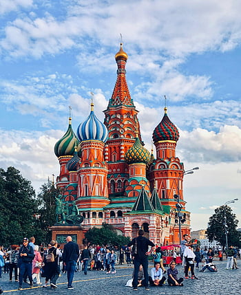 katedrála svaté bazalky, Moskva, Rusko, živý pohled, rušné turisty, slunečný den, Barevné kopule, Rudé náměstí, architektonické mezník, cíl cesty, historické místo