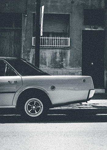 fotografie ve stupních šedi, sedan, silnice, Černý a bílý, klasické auto, zaparkováno, ulice, barcelona, Španělsko, městské scény, ročník vozidla