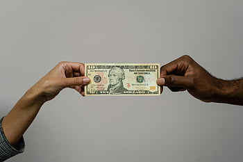 finansielle transaktioner, Ti dollar regning, hænder udveksling, pengeoverførsel, Finansiel udveksling, nærbilleder, Kontanter, økonomisk, mangfoldighed, del, betaling