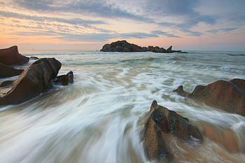 brązowe skały, fale oceanu, nadmorska sceneria, zachód słońca, spokojny, zbiornik wodny, dzień, uderzające fale, naturalny krajobraz, Widok morza, formacje skalne