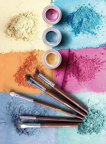 colored powders, makeup brushes, flat lay, artistic composition, colorful makeup, eyeshadow brushes, Venus brushes, makeup products, beauty photography, cosmetic powders, makeup artistry