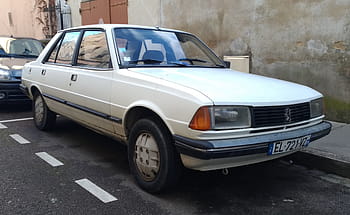 peugeot, 305, 1987, auto, bianca, parcheggiata, chalon sur saone, Vintage ▾, berlina, targa, EL-721-VZ6