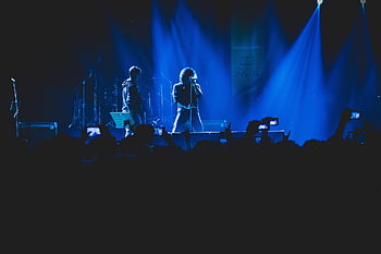 kapela, hudba, výkon, etapa, koncert, dav, lidé, kytara, klavír, hudebník, tanec