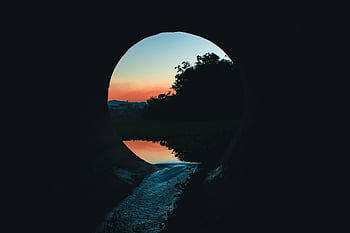 altın saat, gün batımı, tünel görünümü, Sakin su, yansımalar, sakin sahne, akşam ışığı, doğal güzellik, sakin manzara, açık fotoğrafçılık, huzurlu an