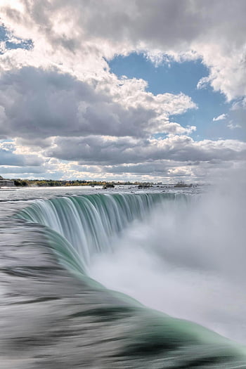 chutes du Niagara, cascade d'eau, ciel dramatique, Superbe capture, eau puissante, plan d'eau, merveille de la nature, vue panoramique, photographie cascade, destination de voyage, beauté extérieure
