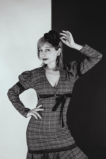 kobieta, moda, retro, monochromia, zabytkowe, sukienka, styl, poza, czapka z daszkiem, klasyczny, dziewczynka