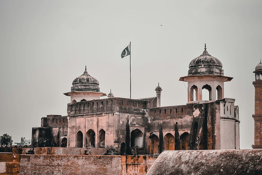 Pevnost Lahore, Pákistán, světového dědictví UNESCO, architektura, Historická pevnost, Pákistánská vlajka, starověké architektury, kulturní památka, cíl cesty, historické místo, kupolovité struktury