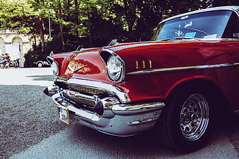 klasické auto, chromový nárazník, červené veteránem, Přehlídka aut, venku, slunečního světla, detailní fotografie, lesklý povrch, obnovena, Stylové fotografie, ročník fotografie