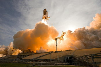 Space Shuttle, lancio, Fumo, fuoco, vista drammatica, navetta spaziale bianca, lancio del razzo, nasa, esplorazione dello spazio, trampolino di lancio, aerospaziale