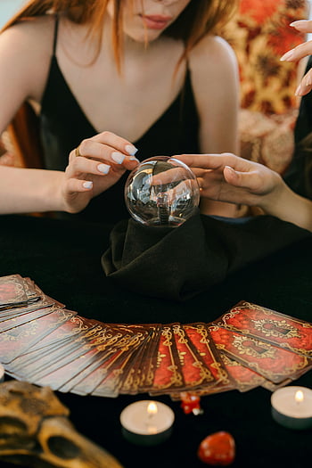 čtení tarotu, Křišťálová koule, věštění, Soothsayers, svíčky, tarotové karty, věštectví, mystický, duchovní praxe, esoterický, rituál