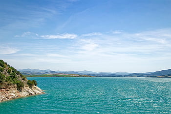 Espanha, Andaluzia, Província de Cádiz, Reservatório de Guadalcacín, reservatório, agua, natureza, panorama, Rocha, céu, azul